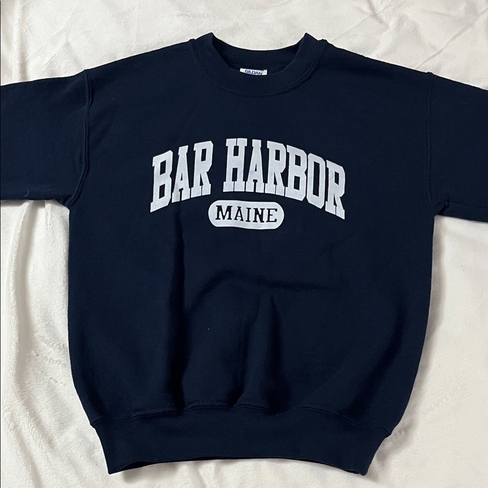 Gildan Navy Crewneck Sweatshirt with Bar Harbor Maine Print